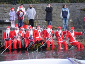 Nikoläuse auf Wasserskis 4 Rheinbilder klein – 152