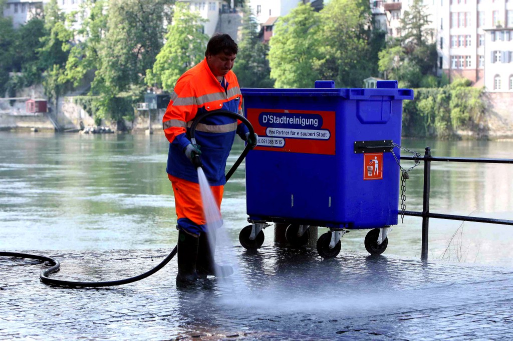 Geschichten vom Rhein (8) 5 littering3